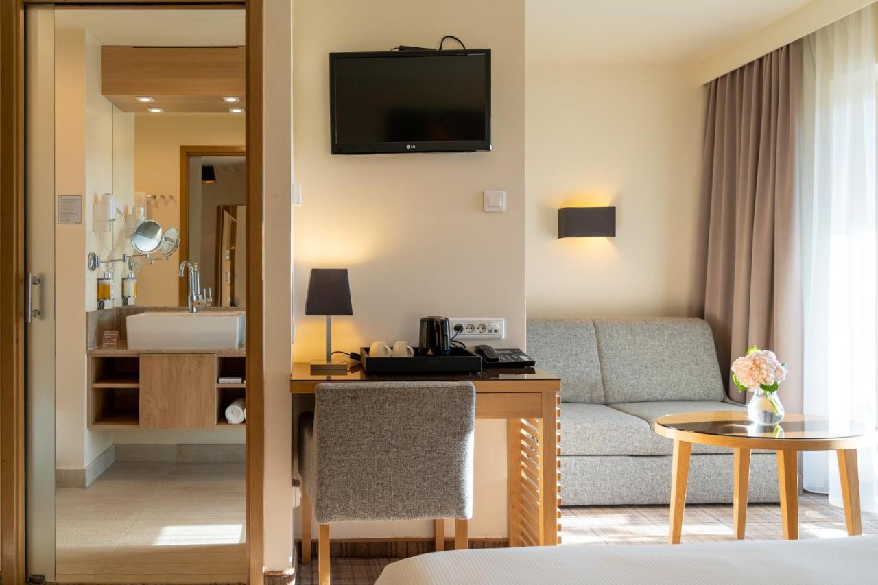 Ana Hotels Sport Пояна Брашов Екстериор снимка