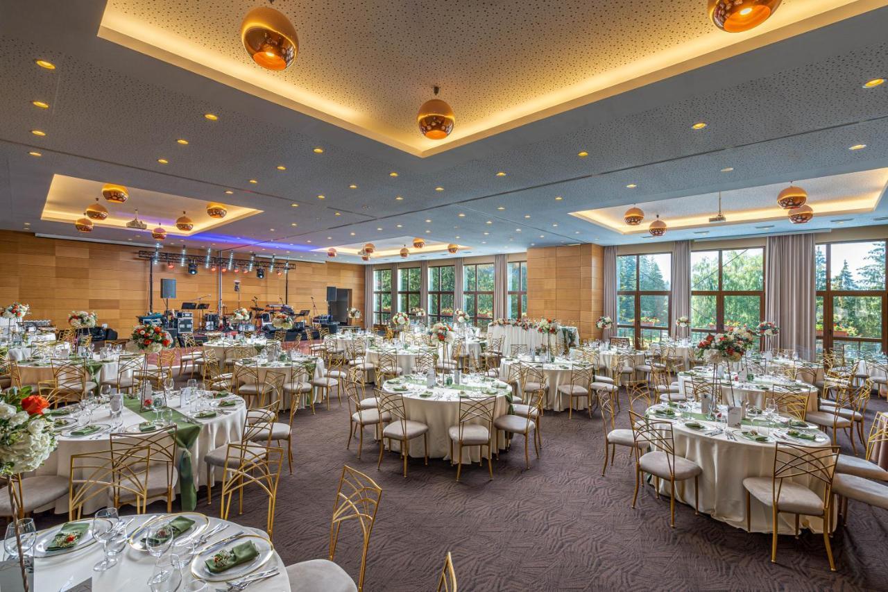 Ana Hotels Sport Пояна Брашов Екстериор снимка